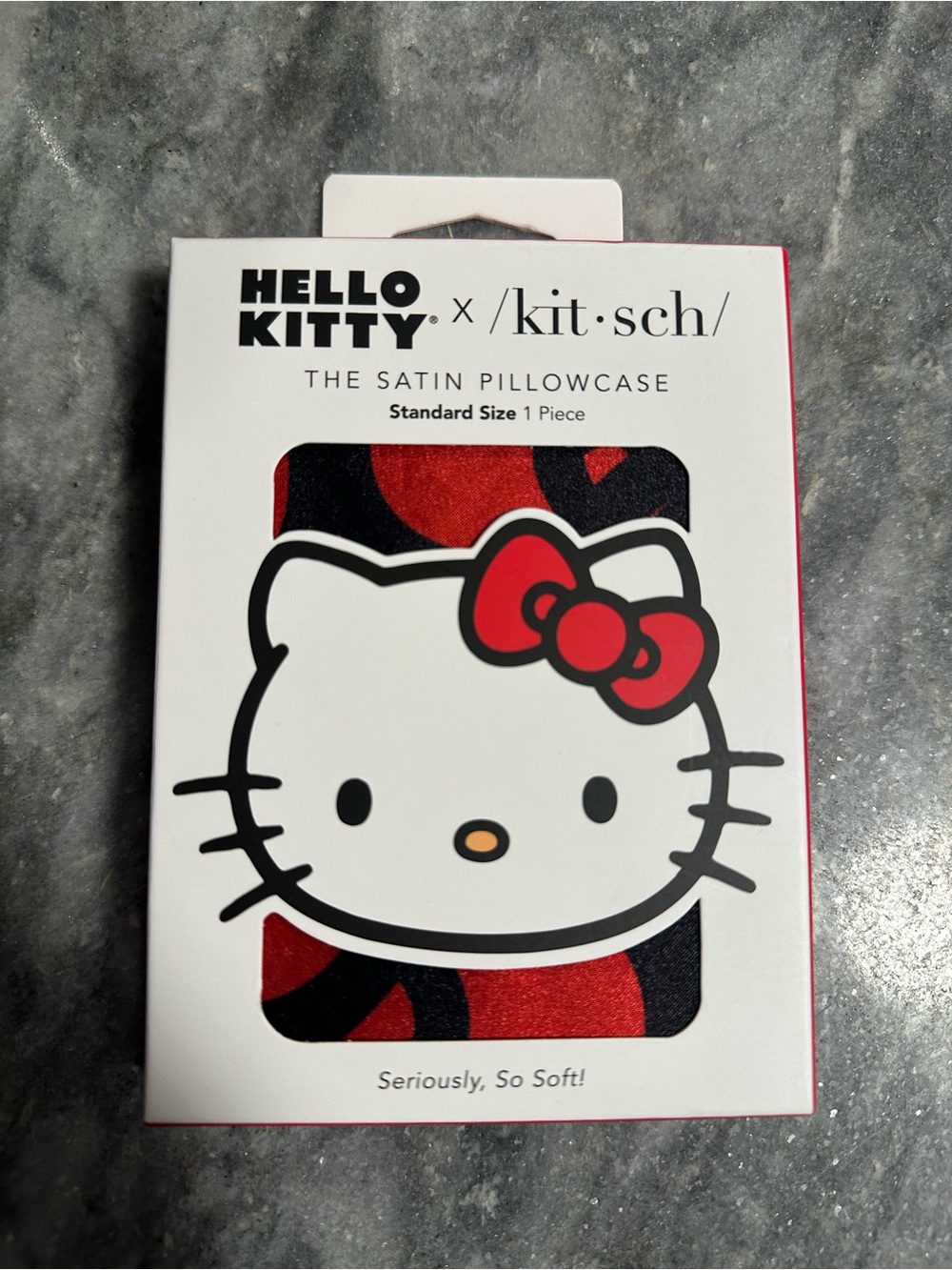 NIB KITSCH x Hello Kitty & Bows Satin Standars size Pillowcase